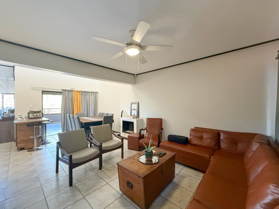 To Let 4 Bedroom Property for Rent in Xanadu Nature Estate North West